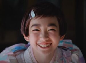 Au三太郎新cmの新キャラ桃姫役は子役の村山輝星 年齢や出演作やインスタ画像も 桃太郎とかぐや姫の子供が可愛い